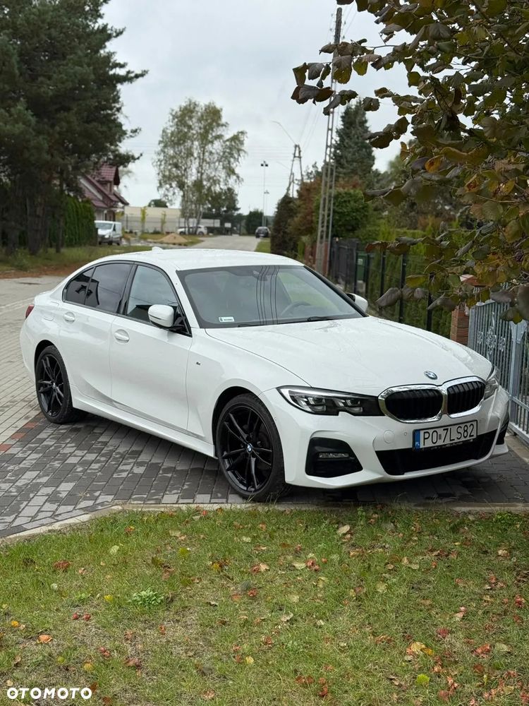 BMW Seria 3 318d M Sport - 1