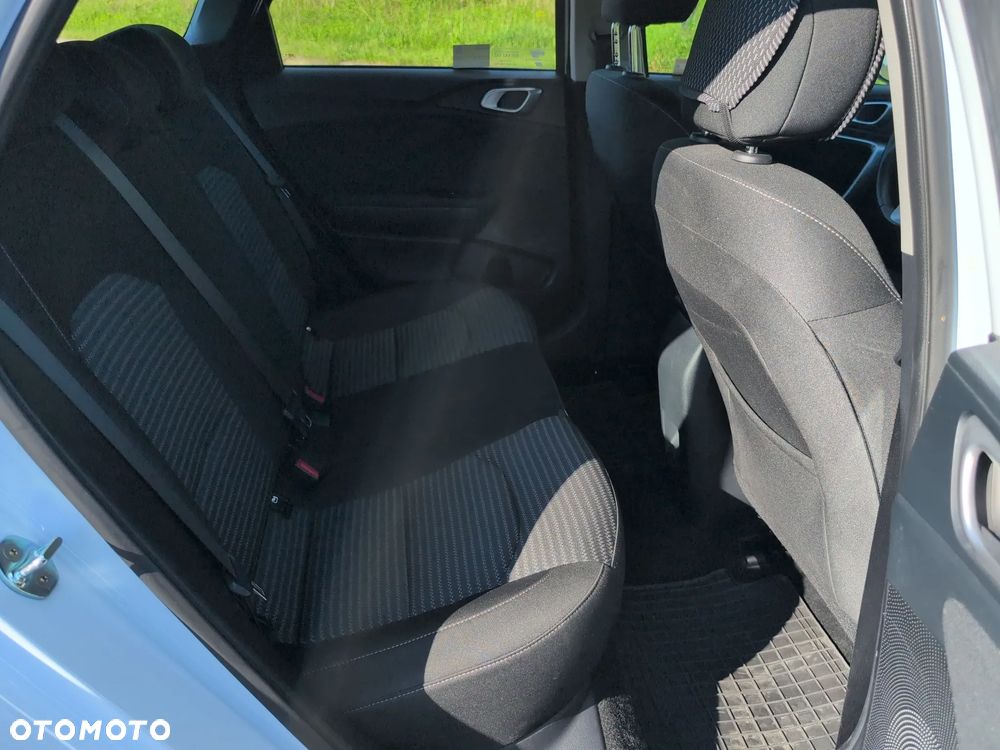 Kia Ceed 1.5 T-GDI M - 21