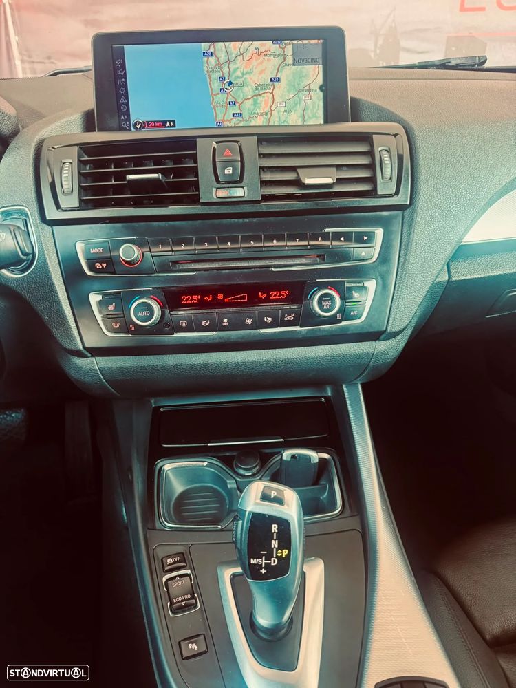 BMW 118 dA Pack M - 13