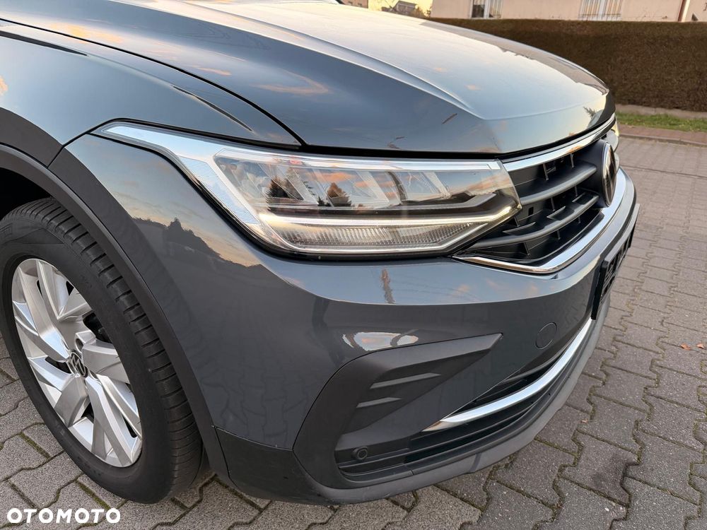 Volkswagen Tiguan 2.0 TDI SCR 4MOTION BlueMotion Technology DSG Exclusive - 6