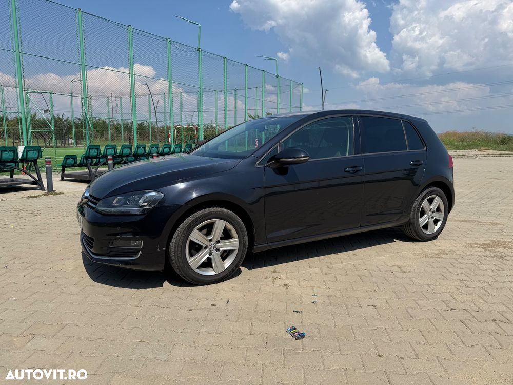 Volkswagen Golf 1.6 TDI DPF Highline - 3
