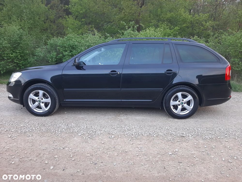 Skoda Octavia 1.6 TDI DPF FAMILY - 6