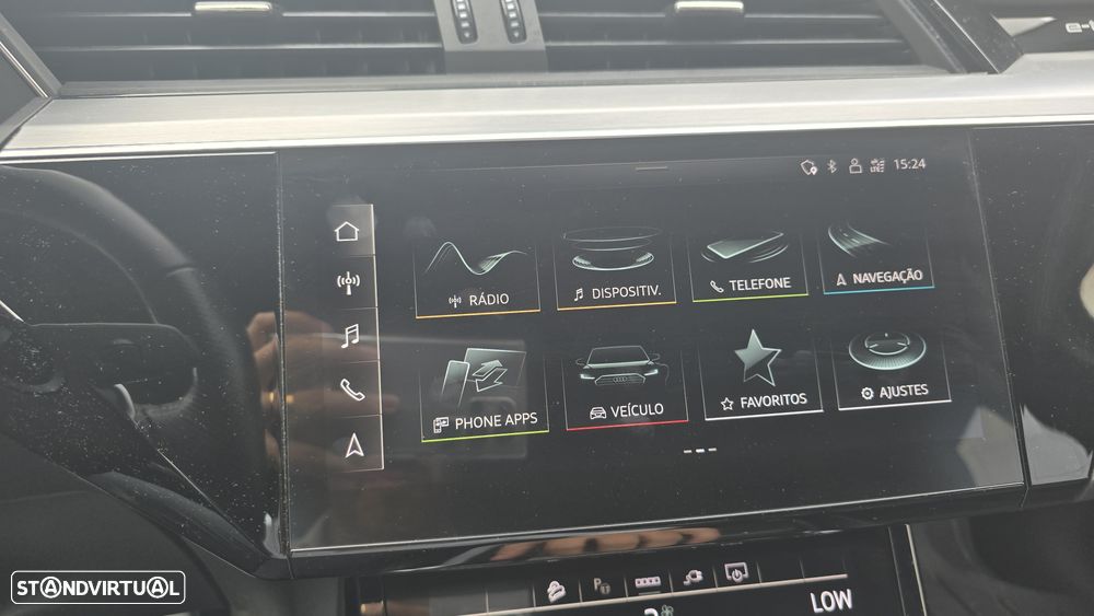 Audi e-tron 55 quattro S line - 28