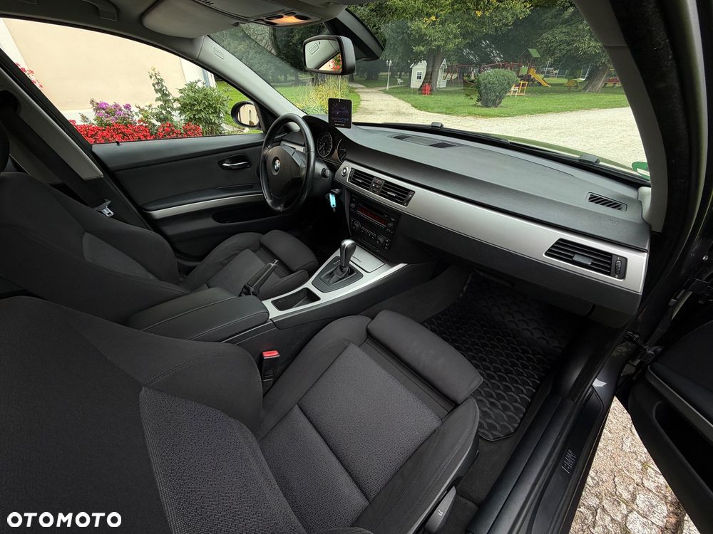BMW Seria 3 - 13