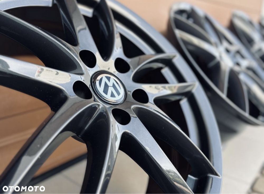 Felgi Koła 18" 5x112 VOLKSWAGEN SKODA AUDI • • PIĘKNE • •