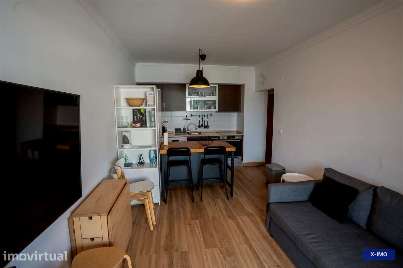 Apartamento T1+1 com Lugar de Estacionamento em Portimão | 350.000 € - Grande imagem: 4/15