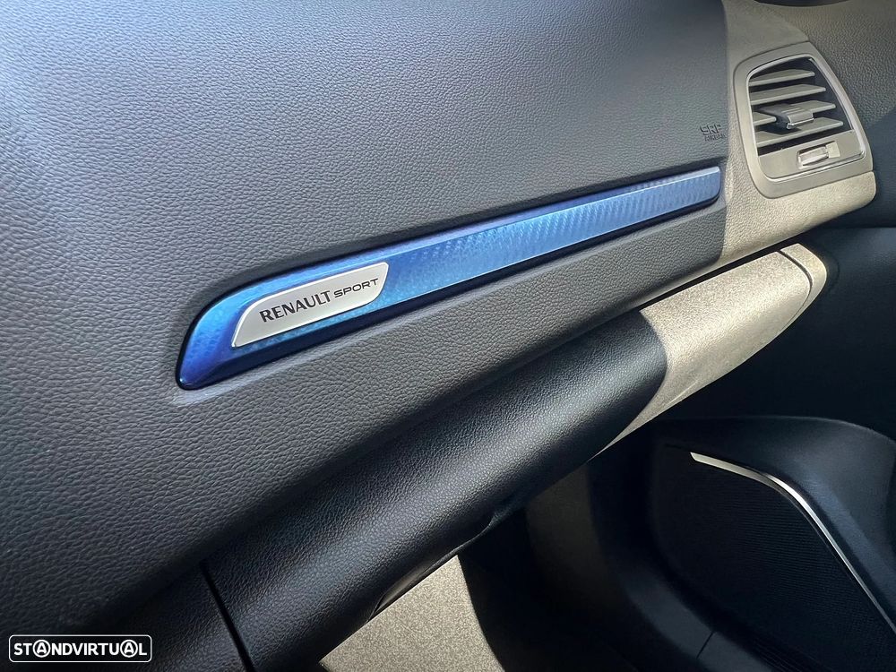 Renault Mégane 1.6 TCe GT EDC - 27