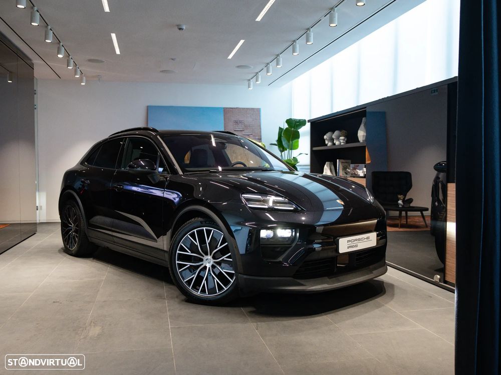Porsche Macan Electric - 4