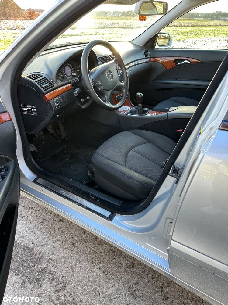 Mercedes-Benz Klasa E 220 CDI Classic DPF - 9