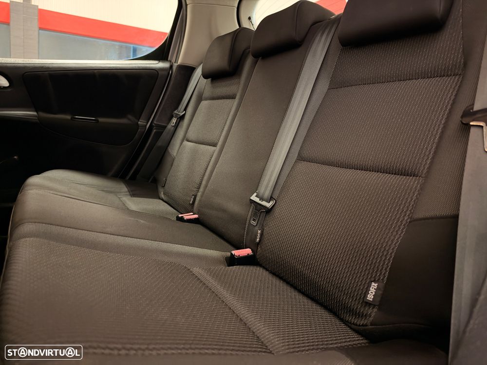 Peugeot 207 1.4 16V Sport - 7