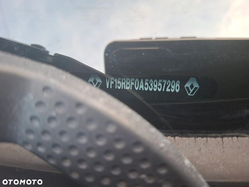 Renault Clio dCi 75 Stop & Start Life - 9