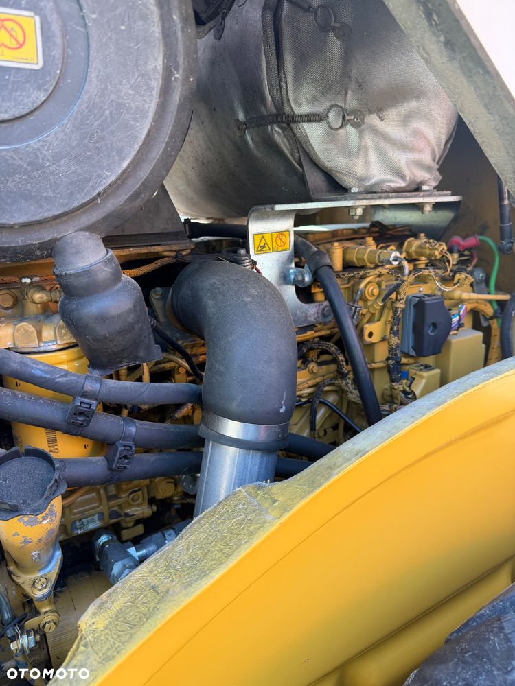 Caterpillar CS56 - 11