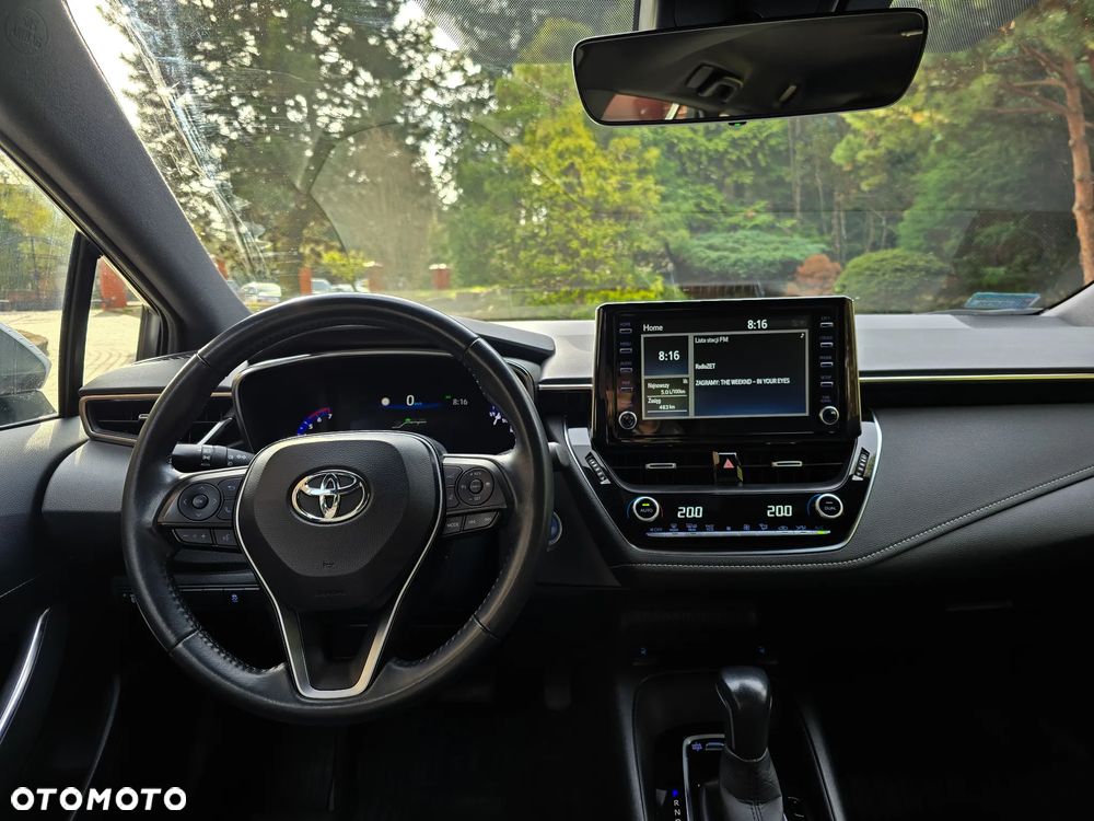Toyota Corolla 1.8 Hybrid Comfort - 18