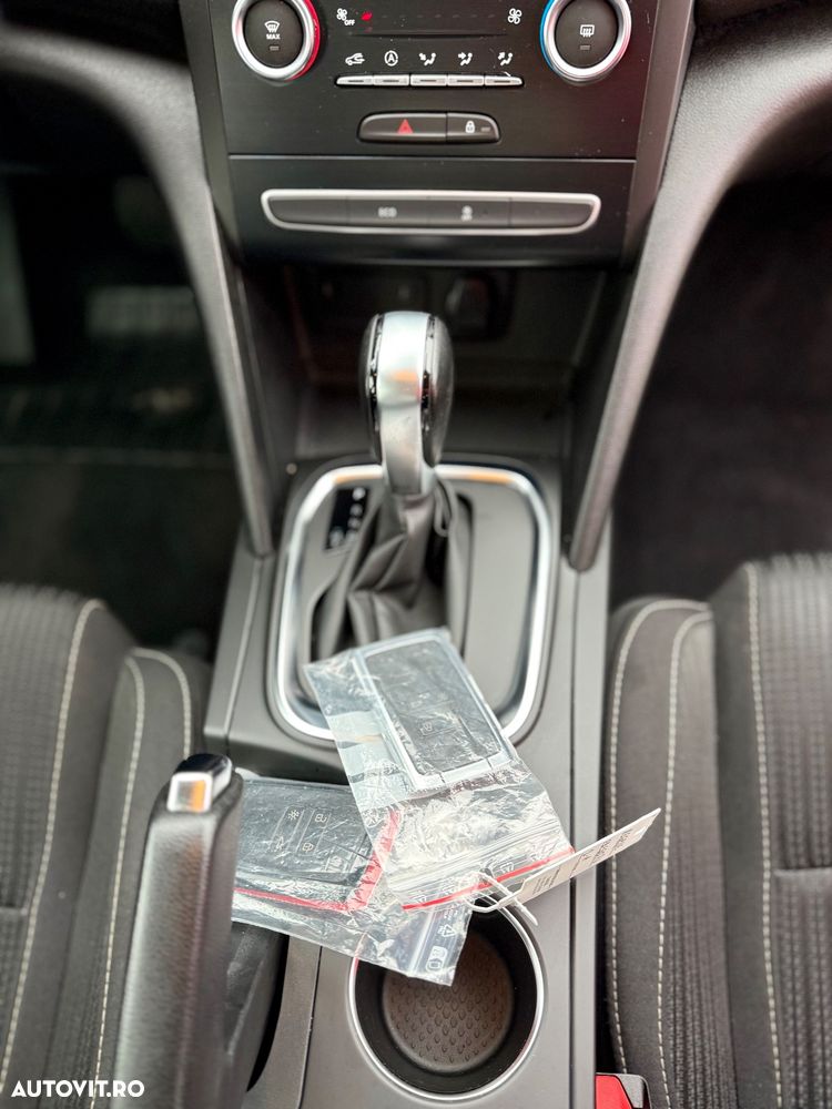 Renault Megane Energy dCi EDC Intens - 11