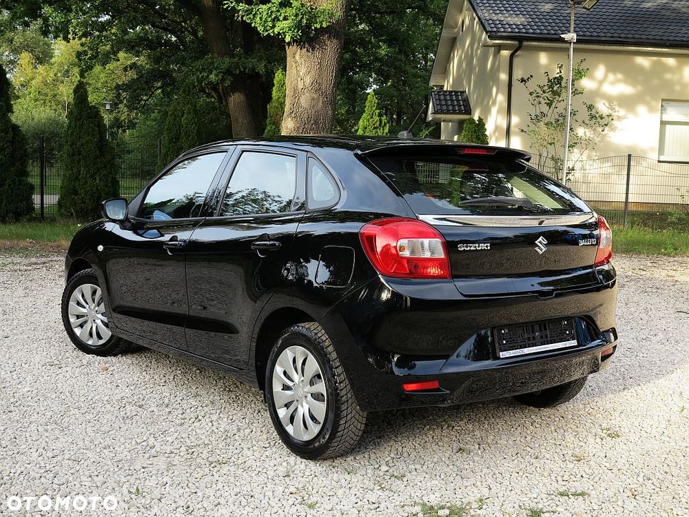 Suzuki Baleno 1.2 Dualjet Club - 6