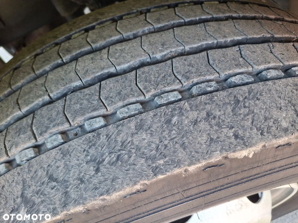 Renault Midlum 270 DXI Zamiatarka BUCHER Szczotki L/R Lewa I Prawa Strona 2 Silniki Karcher Listwa Ciśnieniowa Lanca Na Bębnie 2011r - 10