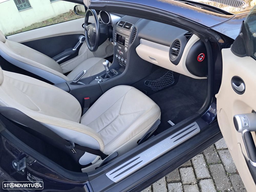 Mercedes-Benz SLK 200 K - 13