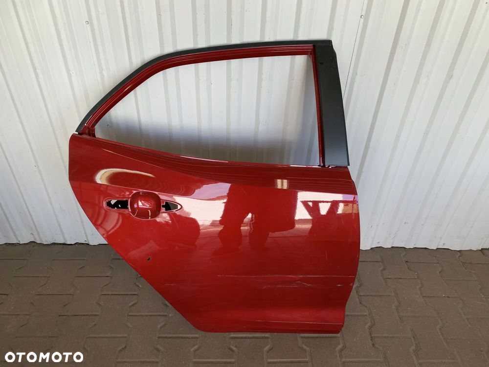 TOYOTA COROLLA E21 HB 2019- DRZWI PRAWE TYŁ TYLNE - 1