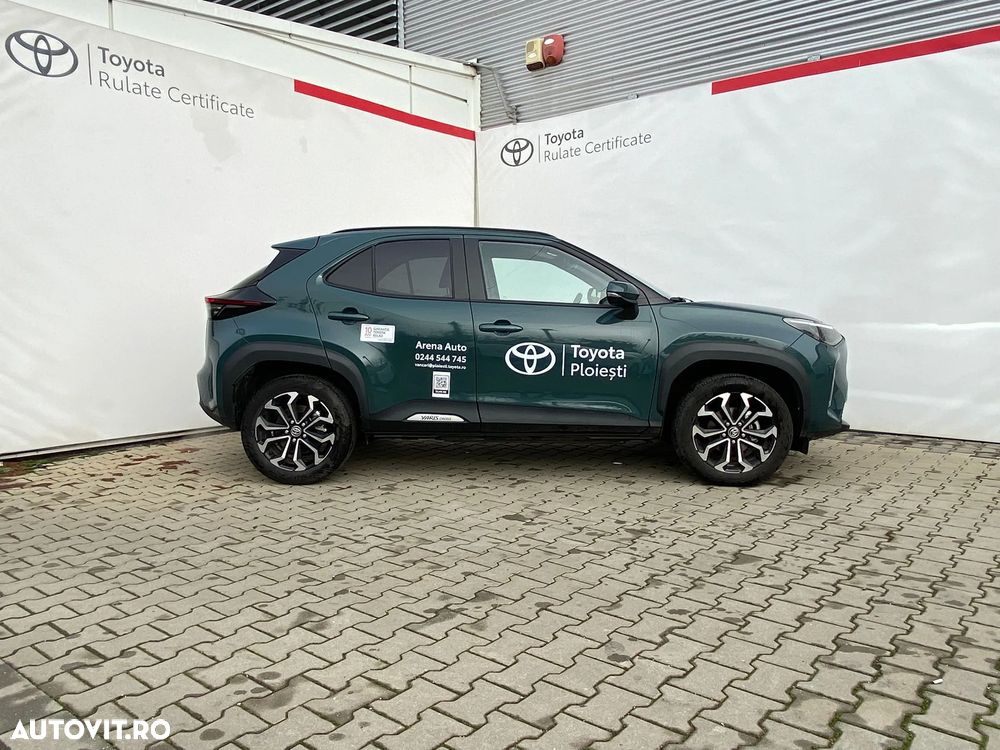 Toyota Yaris Cross 1.5 VVT-i HSD 116 4x2 HEV Dynamic - 3