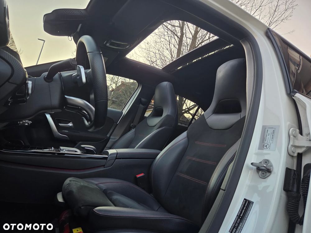 Mercedes-Benz Klasa A 220 4-Matic AMG Line 7G-DCT - 25