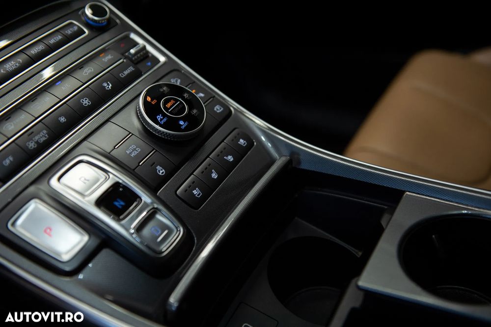 Hyundai Santa Fe - 28