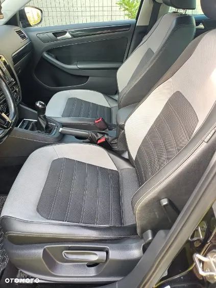 Volkswagen Jetta 2.0 TDI DPF BMT Highline - 3