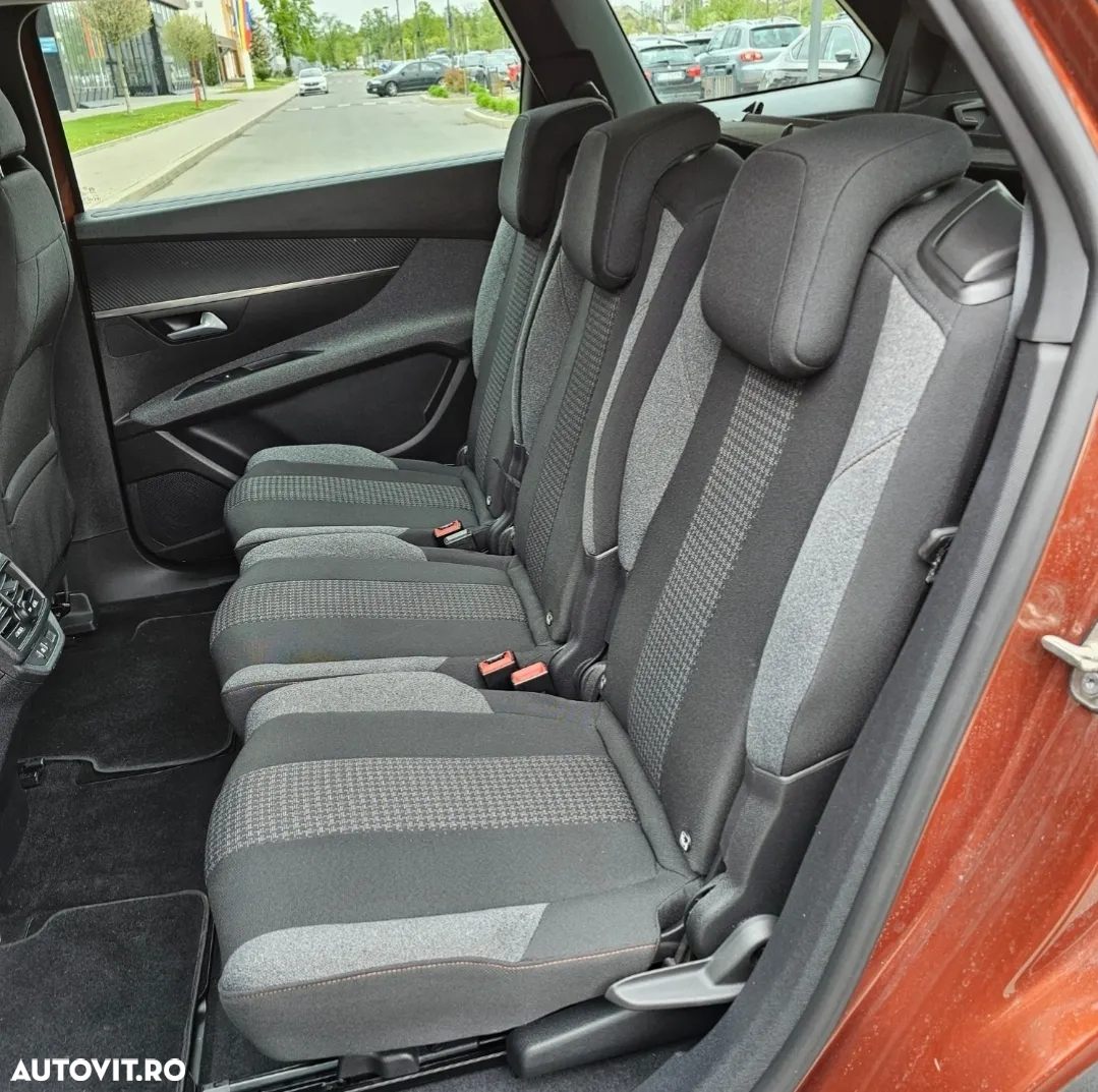 Peugeot 5008 BlueHDI 130 EAT8 Allure Pack - 14