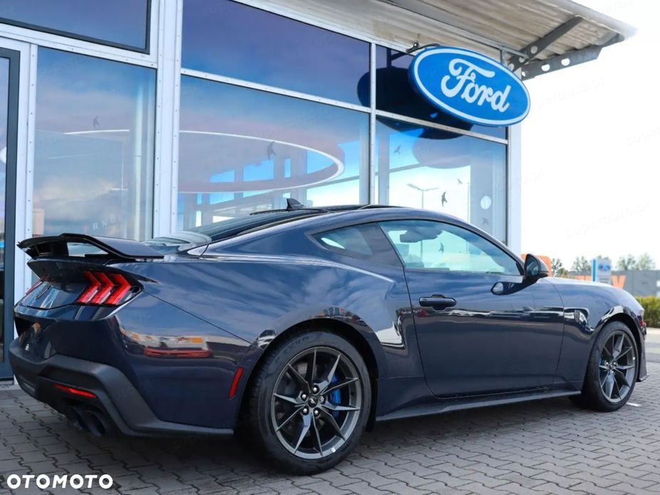 Ford Mustang - 10