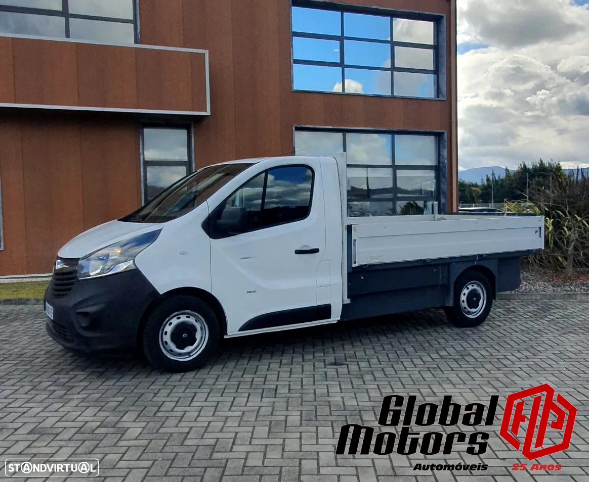Opel Vivaro - 2
