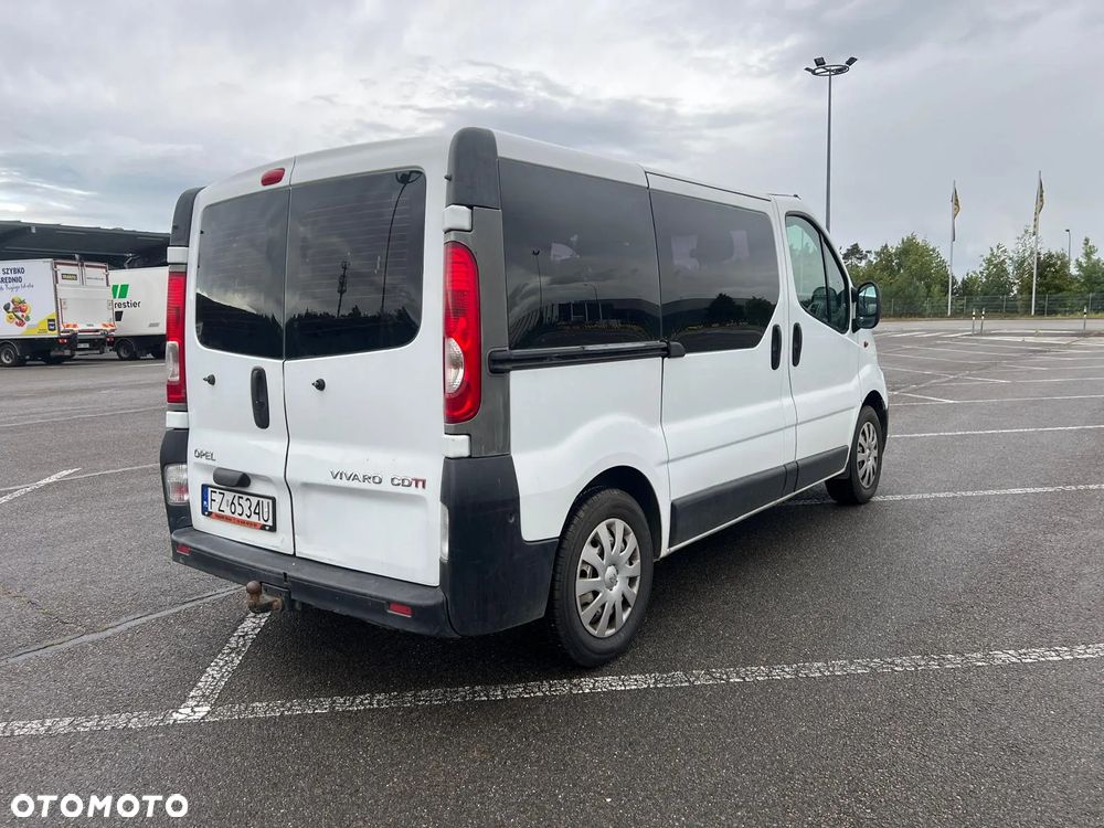 Opel Vivaro - 3