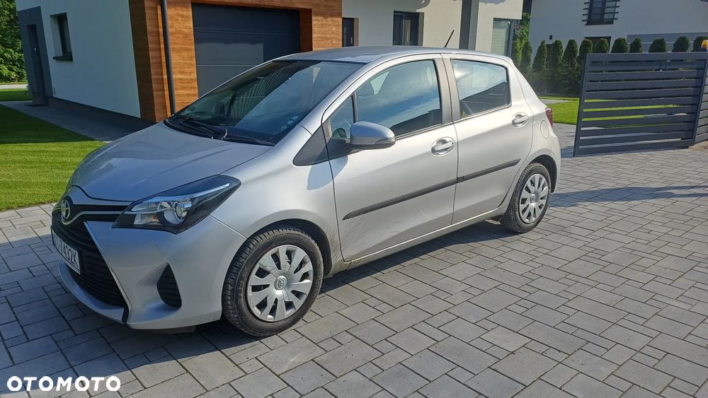 Toyota Yaris 1.33 Dynamic - 3