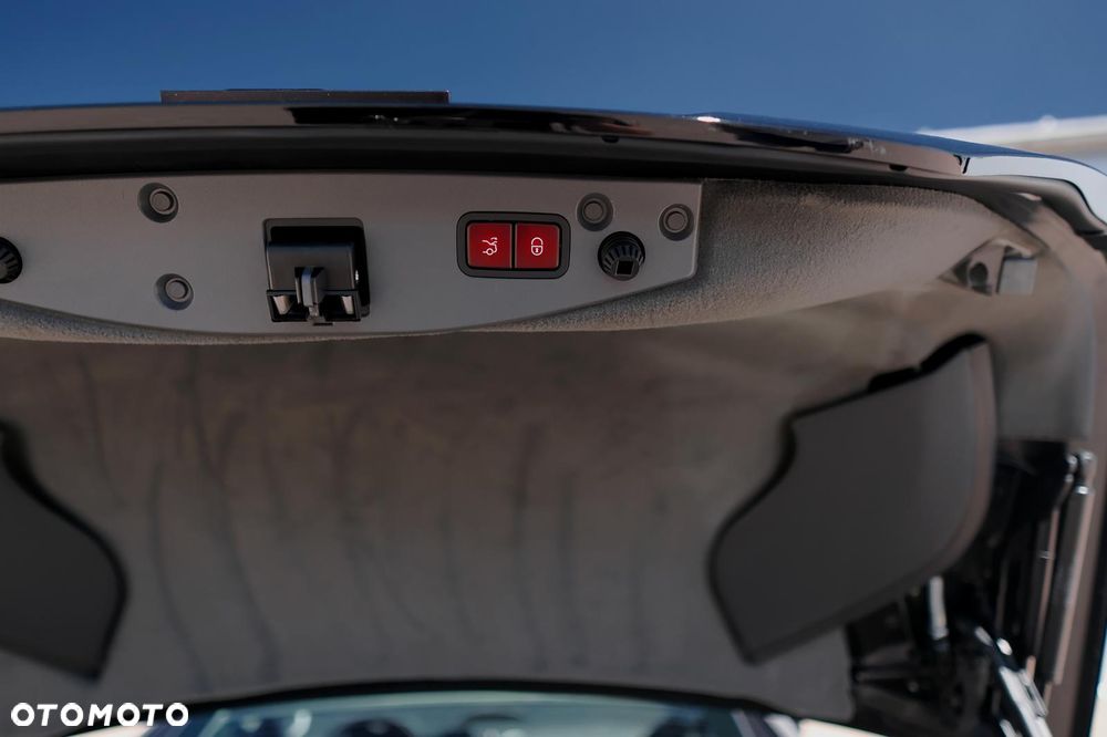 Mercedes-Benz SL - 27