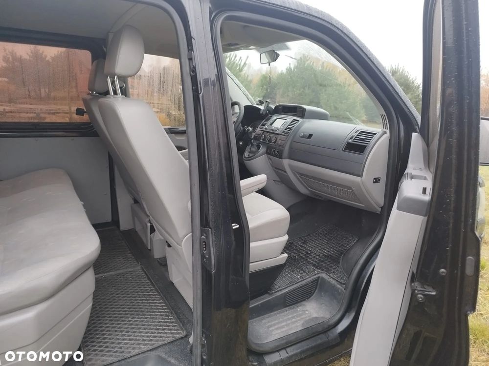 Volkswagen Transporter - 8