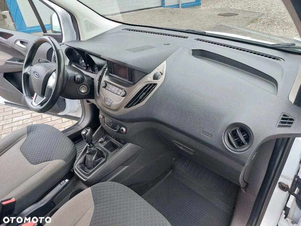 Ford Transit Courier 1.5 TDCi Trend - 24