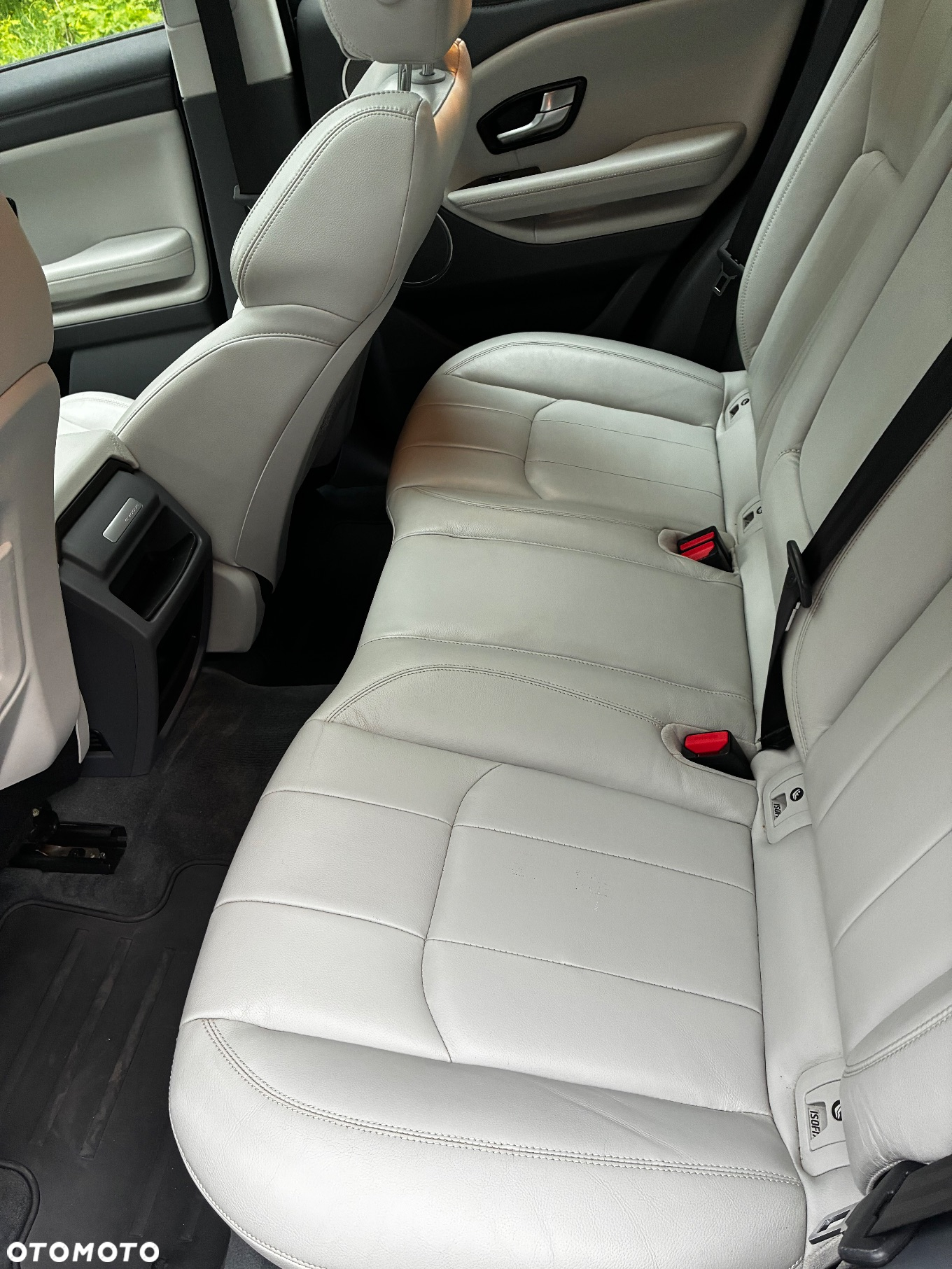 Land Rover Range Rover Evoque 2.0 D150 R-Dynamic - 17