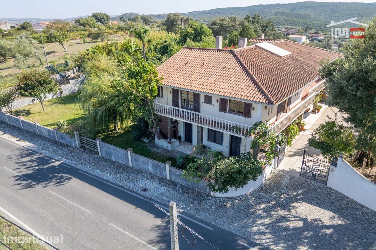 Moradia T5 à venda em Atouguia, Ourém — foto 2