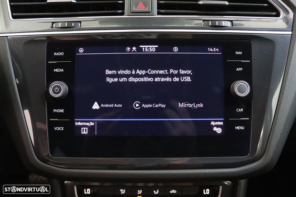 VW Tiguan Allspace 2.0 TDI Confortline DSG - 26