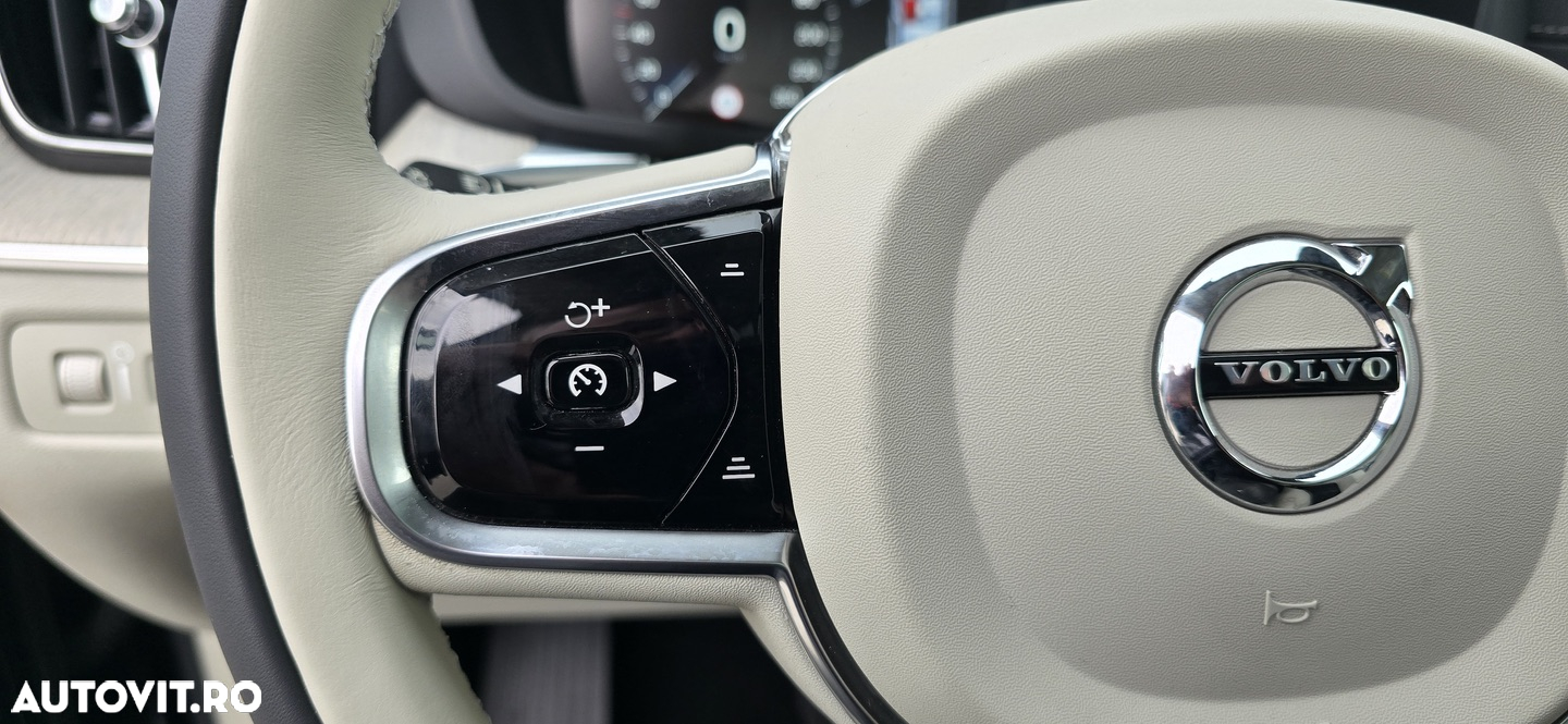 Volvo XC 60 T8 Twin Engine AWD Inscription - 15