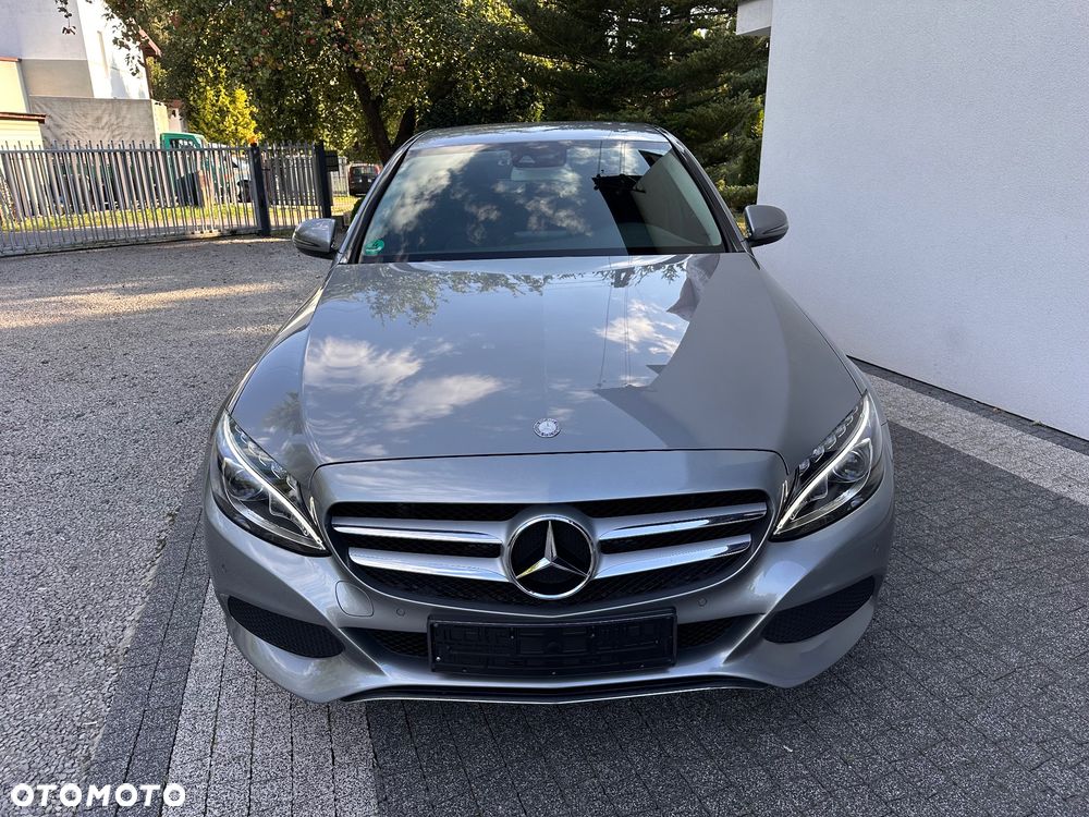 Mercedes-Benz Klasa C 180 T Kompressor Automatik BlueEFFICIENCY Avantgarde - 1