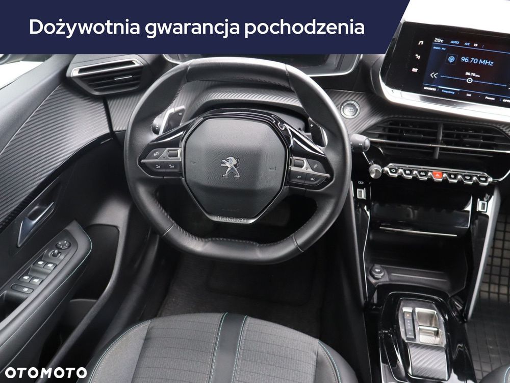 Peugeot 208 - 9
