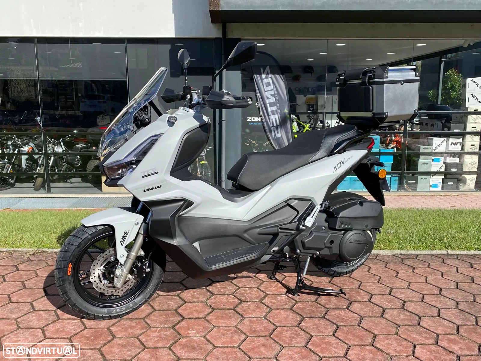 Linhai Buck 125 ADVENTUR/COM TOP CASE - 2