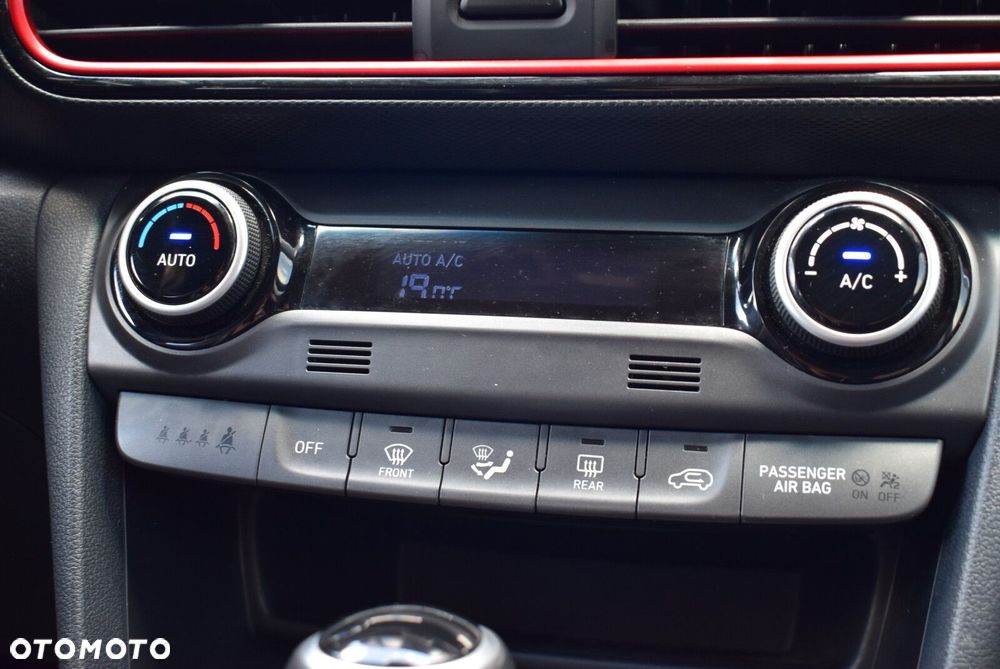 Hyundai Kona - 28
