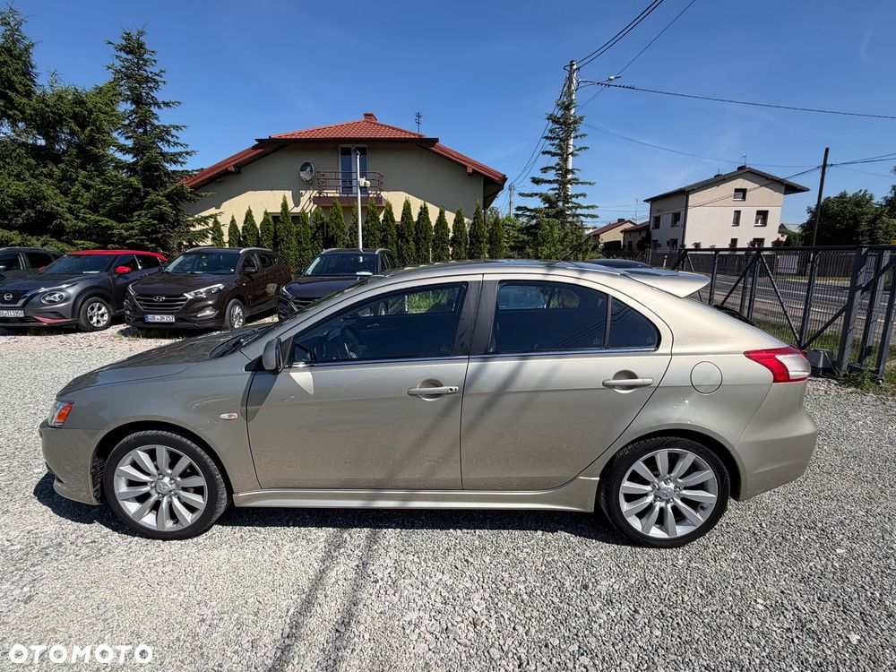 Mitsubishi Lancer 1.8 CVT Instyle - 9