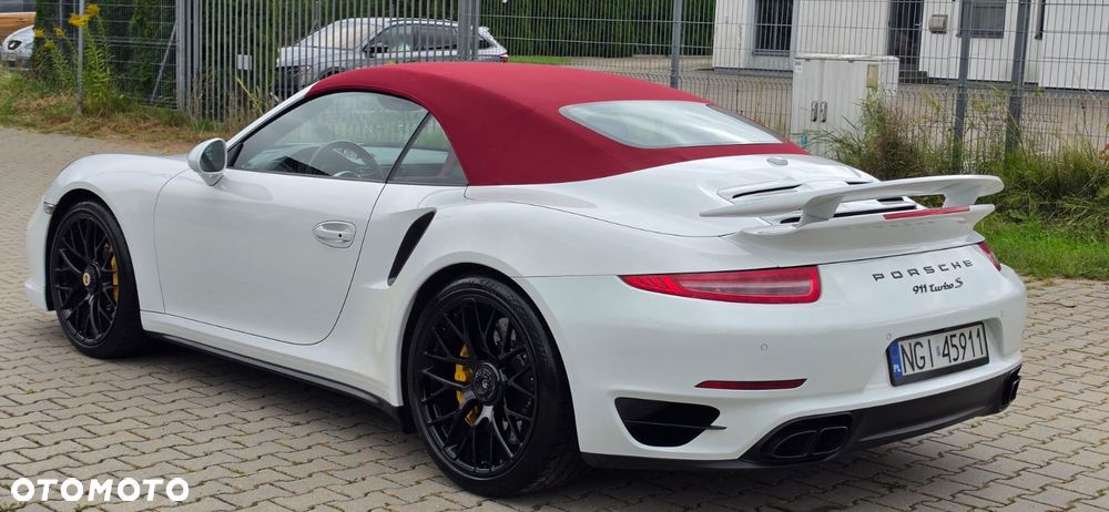 Porsche 911 - 32