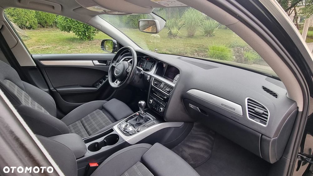 Audi A4 Avant 2.0 TDI DPF clean diesel quattro Ambition - 29