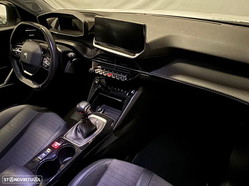 Peugeot 2008 1.5 BlueHDi Allure Pack - 17