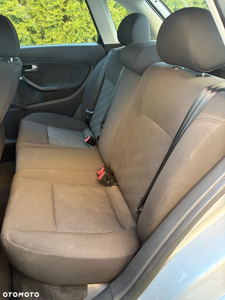 Seat Ibiza 1.4 16V Sport - 10