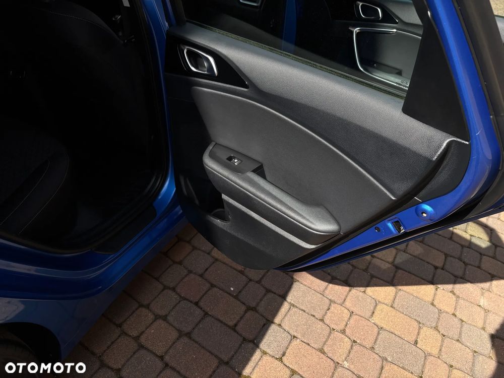 Kia Ceed 1.6 CRDi Platinum Edition - 32