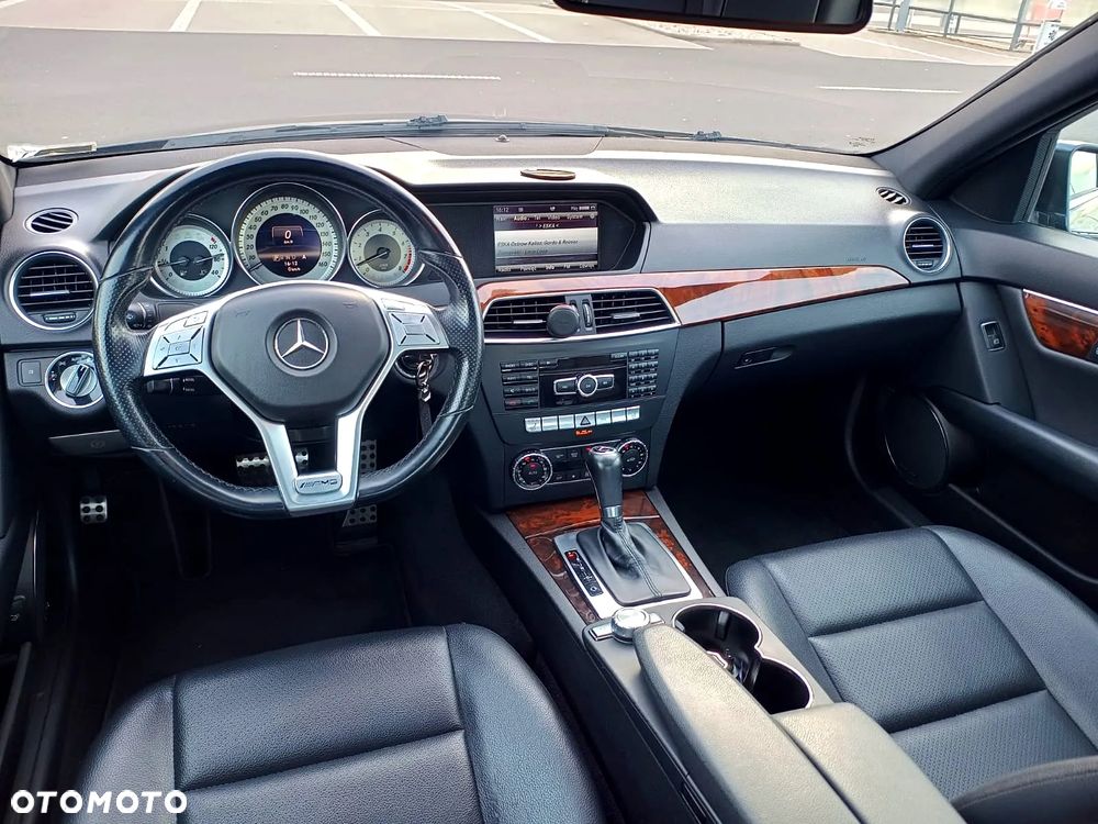 Mercedes-Benz Klasa C - 12