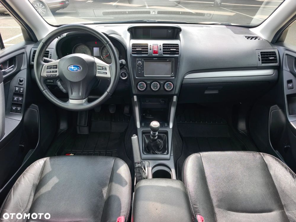 Subaru Forester 2.0D Active - 11